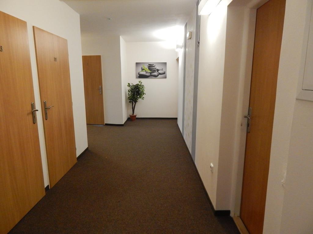Penzion U Kasnych Mnisek pod Brdy Exterior photo